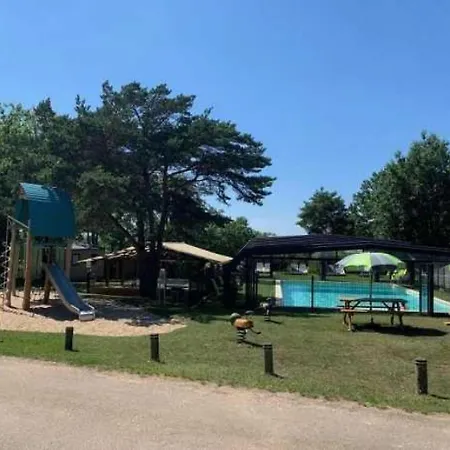 4 Etoiles - Piscine - Ccafdif Chalet