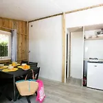 4 étoiles - Piscine - Ccafdif Chalet Loupiac (Lot)