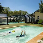 4 étoiles - Piscine - Ccafdif