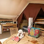 Chalet Zecamping 4 Etoiles Familial Animaux Acceptes Parc Aquatique Et Restaurant