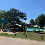 Chalet Zecamping 4 Etoiles Familial Animaux Acceptes Parc Aquatique Et Restaurant