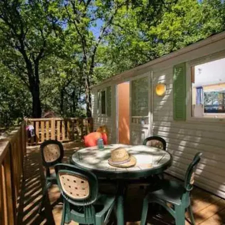 4 Etoiles - Piscine - Ccafdif *