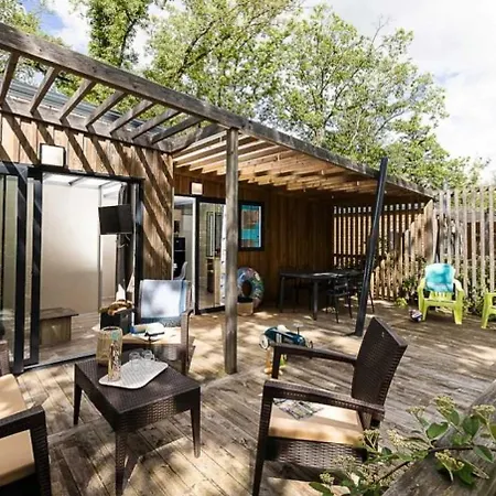 Кемпинг 4 Etoiles - Piscine - Ccafdif Loupiac (Lot)