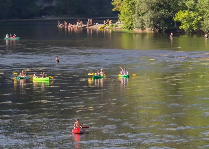 Zecamping 4 Familial Animaux Acceptes Parc Aquatique Et Restaurant Chalet *