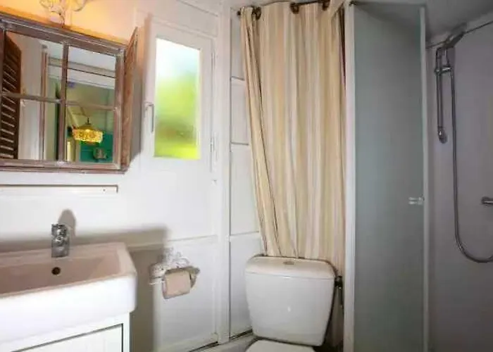 Zecamping 4 Familial Animaux Acceptes Parc Aquatique Et Restaurant Chalet