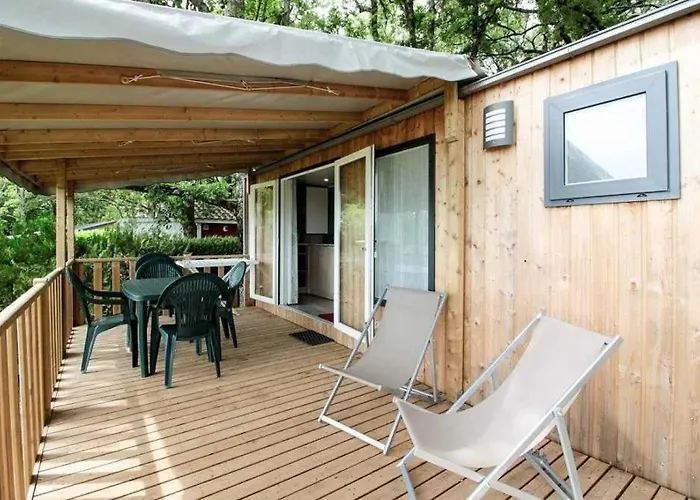 4 Etoiles - Piscine - Ccafdif