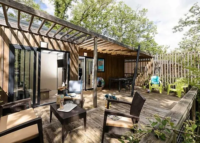 مكان تخييم 4 Etoiles - Piscine - Ccafdif Loupiac (Lot)