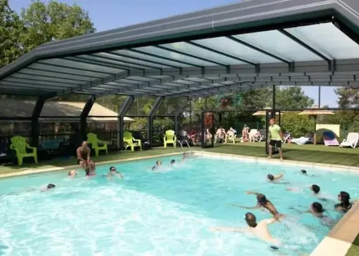 4 Etoiles - Piscine - Ccafdif مكان تخييم Loupiac (Lot)